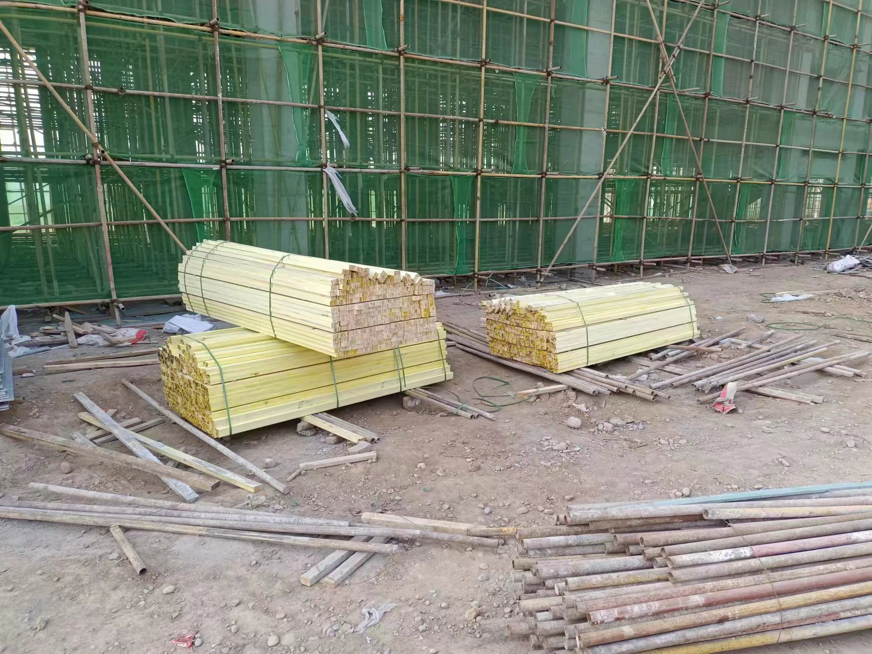 Recycled composite wood block production line